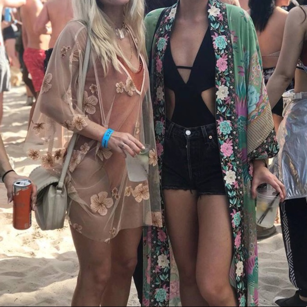 Peach mesh coverup